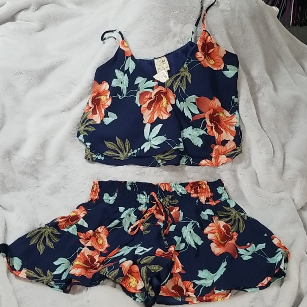 🚨NWT🚨2PIECE PINK OWL SHORT SET